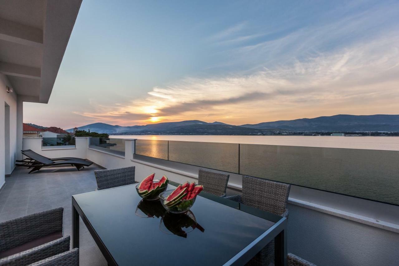 Luxury Villa Aria, Apartment Трогир Экстерьер фото