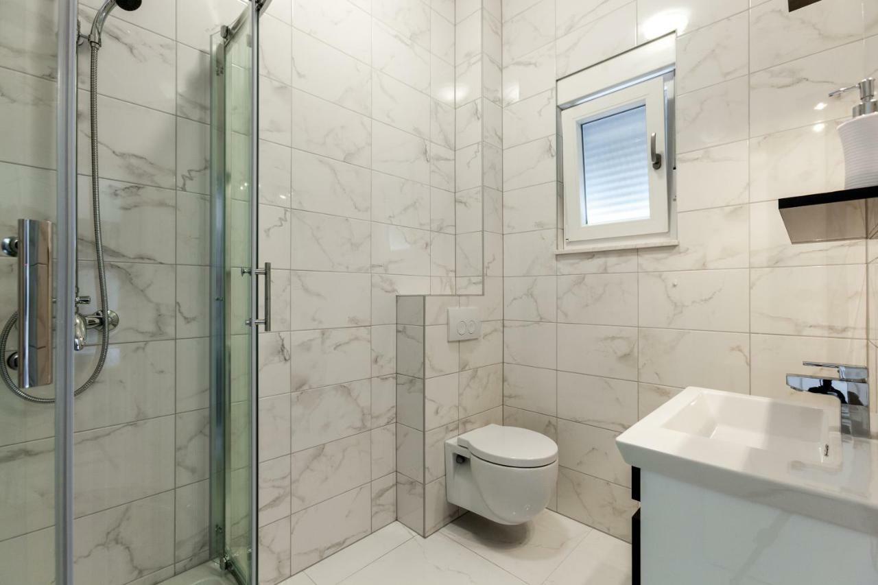 Luxury Villa Aria, Apartment Трогир Экстерьер фото