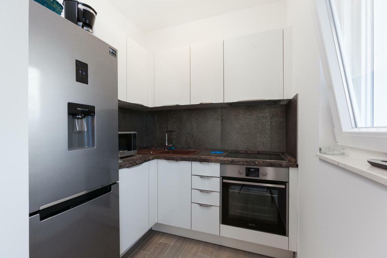 Luxury Villa Aria, Apartment Трогир Экстерьер фото