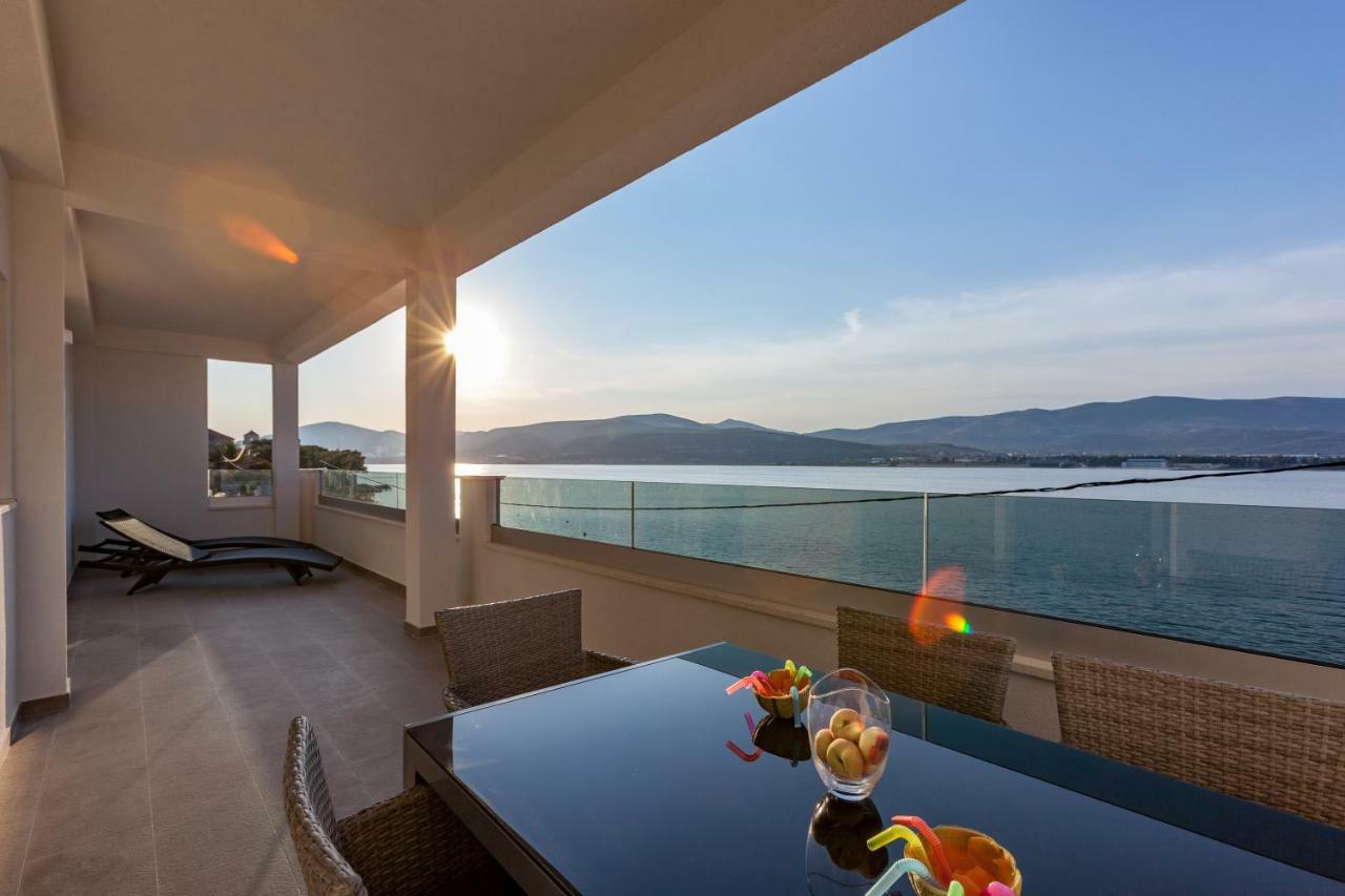 Luxury Villa Aria, Apartment Трогир Экстерьер фото