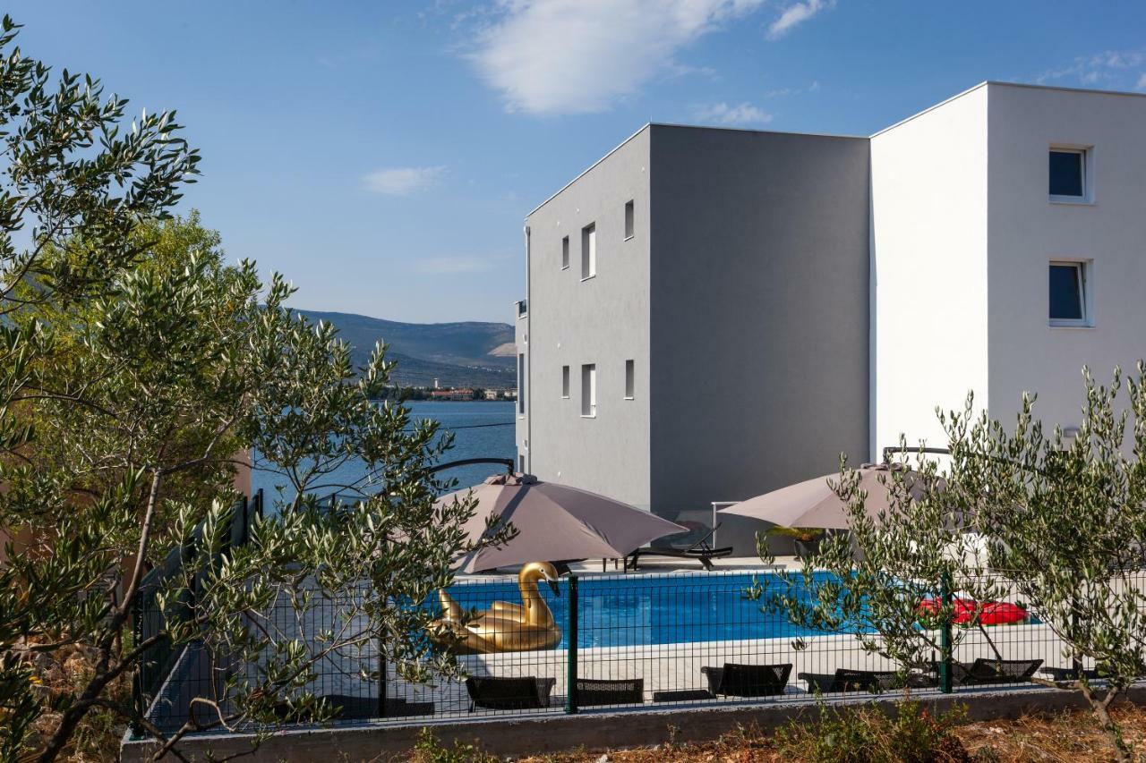 Luxury Villa Aria, Apartment Трогир Экстерьер фото