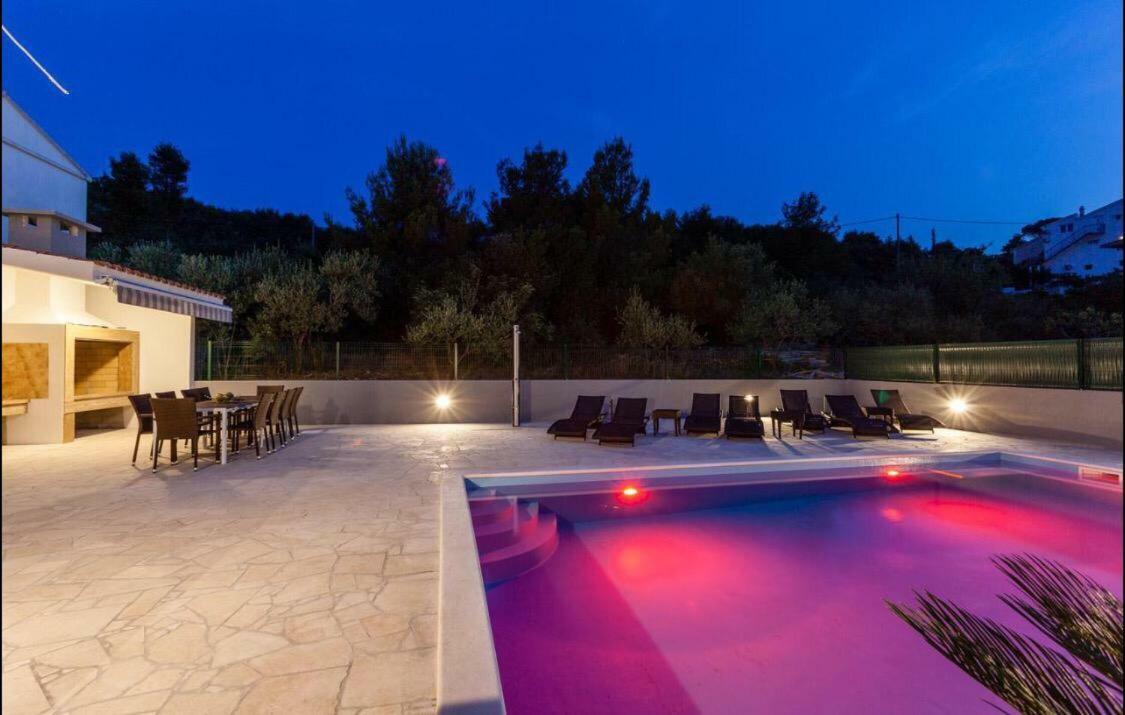 Luxury Villa Aria, Apartment Трогир Экстерьер фото